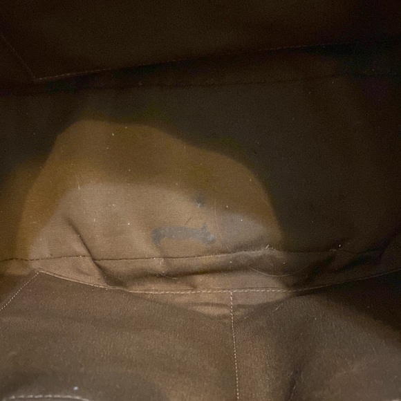 Coach Leather Purse with gold accents - Picture 7 of 9